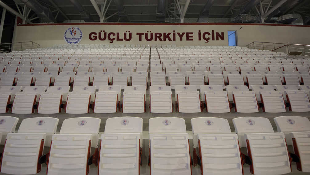 Mir Arena Samsun Olympic Swimming Pool 02