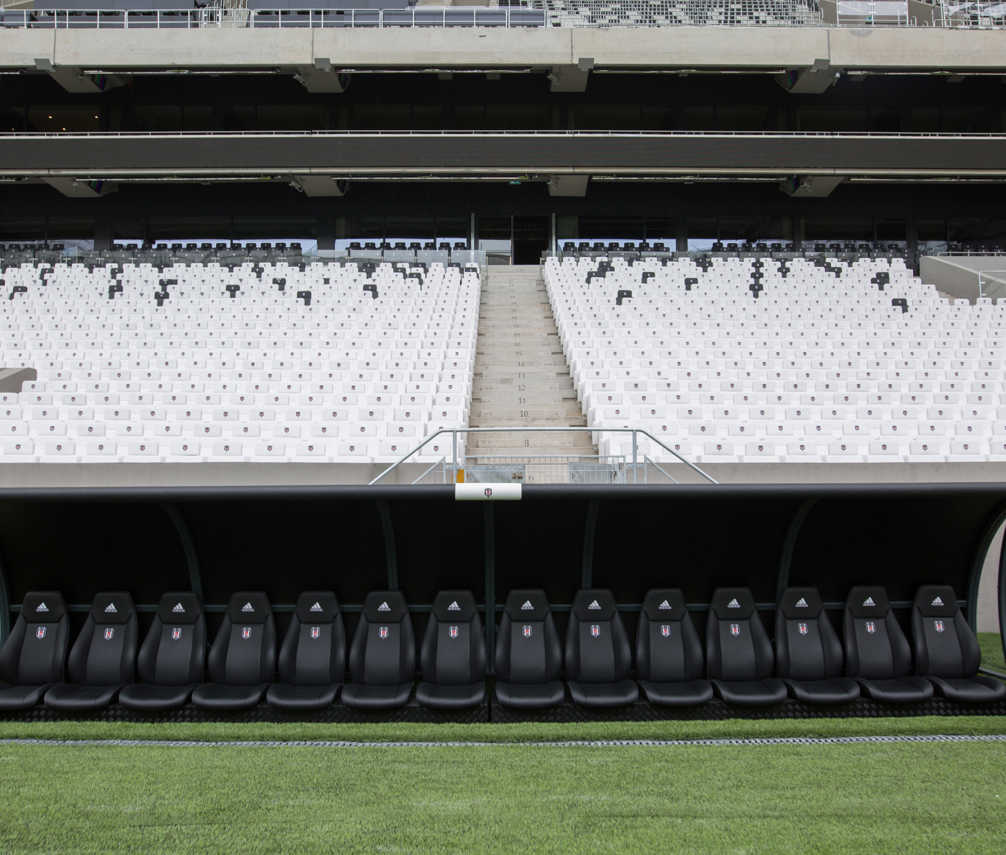 YDK Stadium Bench 03